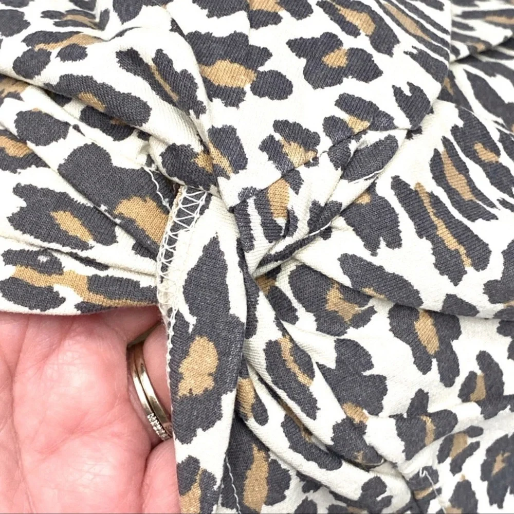 C&C California Leopard Print Twist Front Hooded Sweatshirt Size Medium